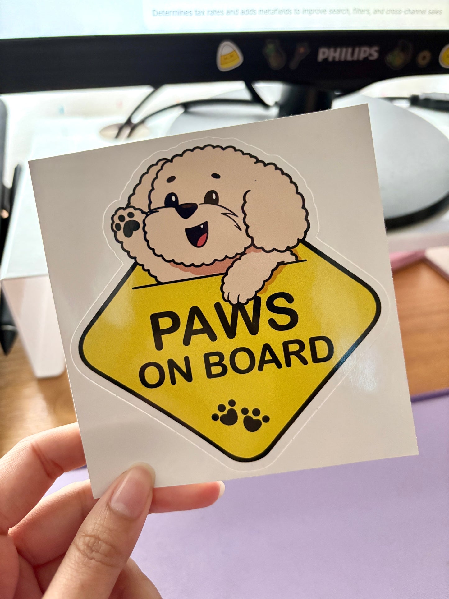 Paws on board - sticker